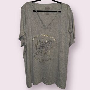 Gray V-Neck “SHE-RA and the Princess of Power” Graphic Tee